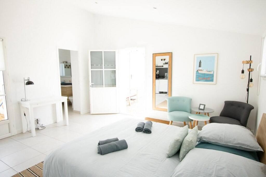 Maison 3 Chambres Plus 1 Studio Independant Sainte-Marie-de-Ré Εξωτερικό φωτογραφία